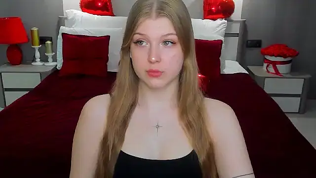 Stella Light online show from March 3, 12:12 pm