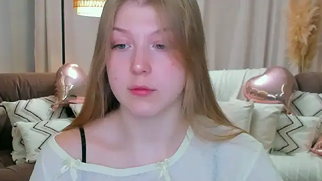 Stella Light online show from March 16, 4:20 am