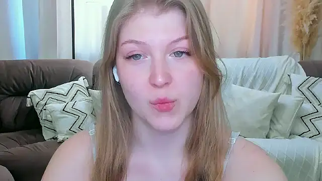 Stella Light online show from April 6, 6:03 am