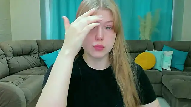 Stella Light online show from November 3, 11:03 am