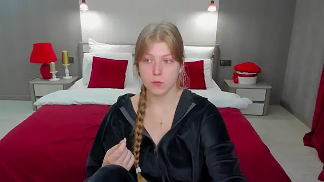 Stella Light online show from November 19, 4:23 am