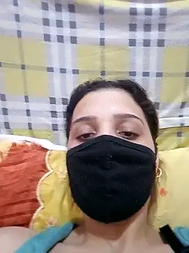 Snapshot of SandyAmr chatting on November 2, 7:46 am SandyAmr online show from November 2, 7:46 am