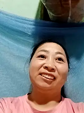 Snapshot of suka-bibi chatting on November 18, 1:54 am suka-bibi online show from November 18, 1:54 am