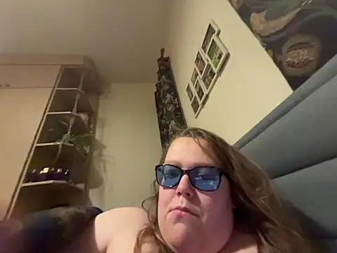 Scarletcum22 online show from January 7, 7:24 am