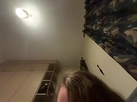 Scarletcum22 online show from December 19, 8:44 pm