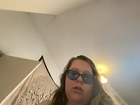 Scarletcum22 online show from February 18, 7:49 am