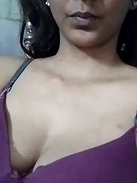 Aaliya BigBoobs 1 online show from May 18, 2:33 pm