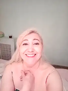 LadyKriss online show from March 6, 10:27 pm