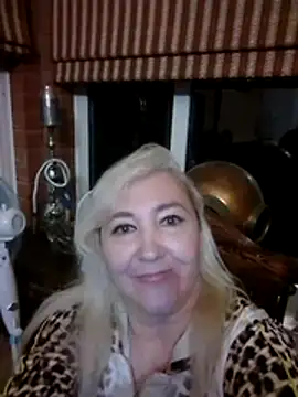LadyKriss online show from May 22, 7:01 pm