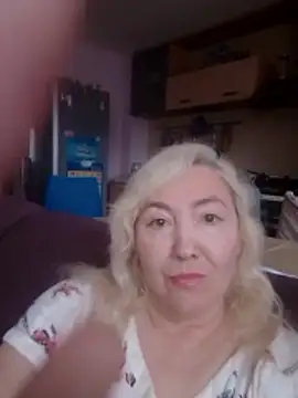 LadyKriss online show from May 30, 5:25 am