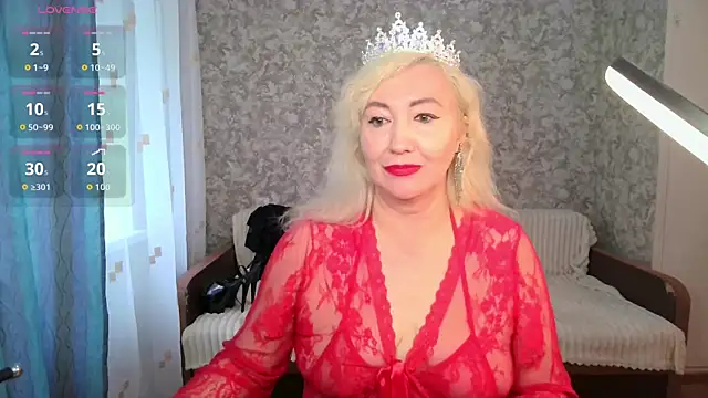 Snapshot of LadyKriss chatting on July 14, 3:55 am LadyKriss online show from July 14, 3:55 am