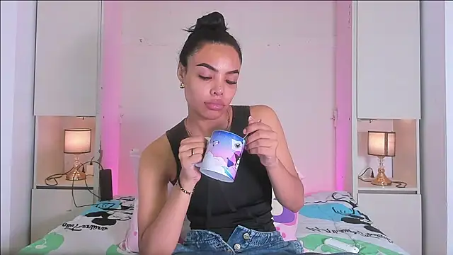 Blackywhiite online show from December 19, 5:43 am