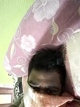 Snapshot of bindasbruno chatting on October 26, 5:41 am bindasbruno online show from October 26, 5:41 am