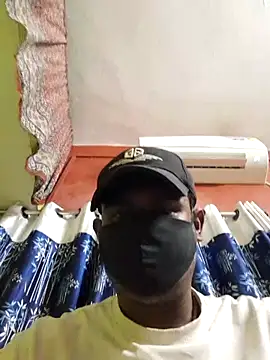 Snapshot of bindasbruno chatting on October 31, 7:54 pm bindasbruno online show from October 31, 7:54 pm