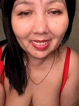 Love  Mom online show from October 20, 7:03 pm