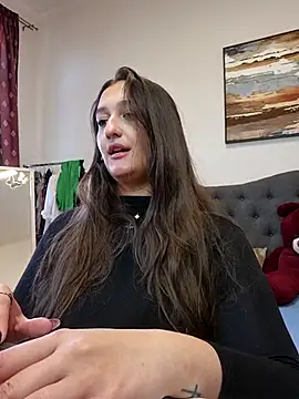 Snapshot of MartaMille chatting on November 5, 9:01 am MartaMille online show from November 5, 9:01 am