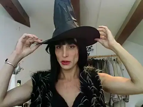 DeboraMee online show from October 24, 1:21 pm