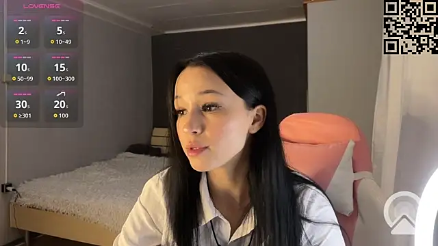 ella simons online show from February 5, 11:11 pm