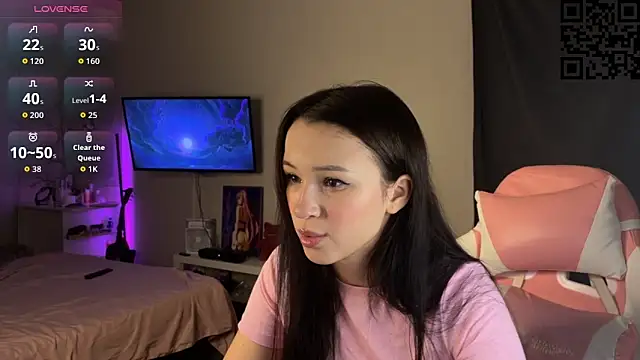 ella simons online show from November 15, 12:14 am