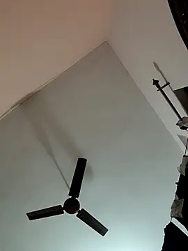 UNIT734 online show from November 15, 6:56 pm