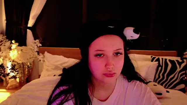 Felicia Herceg online show from November 16, 10:13 pm