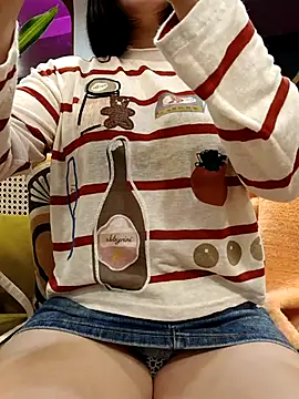 Mina-02 online show from December 3, 10:47 am