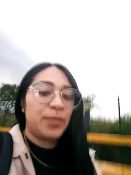 Snapshot of Samara_Outdoors chatting on October 20, 11:05 pm Samara Outdoors online show from October 20, 11:05 pm
