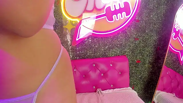 Ivy  storm online show from November 18, 10:13 pm