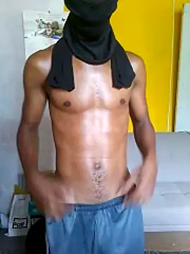 876tom online show from March 28, 6:31 pm