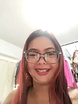 Snapshot of AfroditaSweet@xh chatting on October 21, 4:17 pm AfroditaSweetxh online show from October 21, 4:17 pm