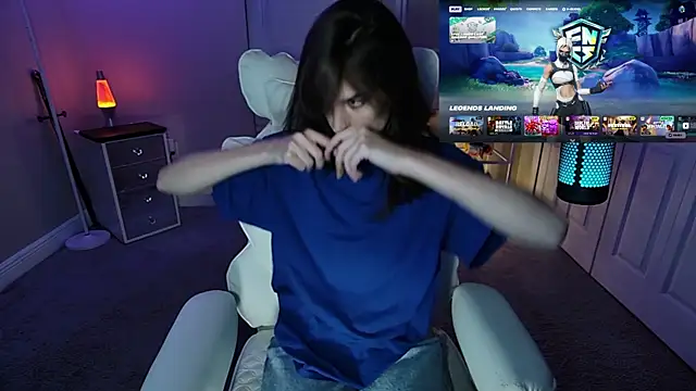 AngieFae  online show from April 21, 1:42 am