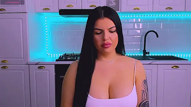 RheaLynn online show from March 17, 10:02 pm