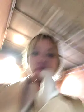 celeste 83 online show from December 3, 3:07 am