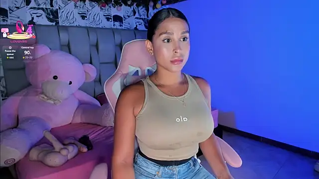 sofialaurentxox online show from January 8, 8:15 pm