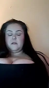 Maya 29x online show from February 21, 3:25 pm