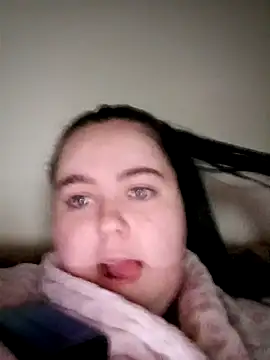 Maya 29x online show from November 4, 5:17 pm