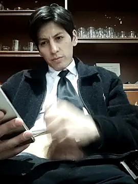 Carriata larry online show from November 8, 5:11 am