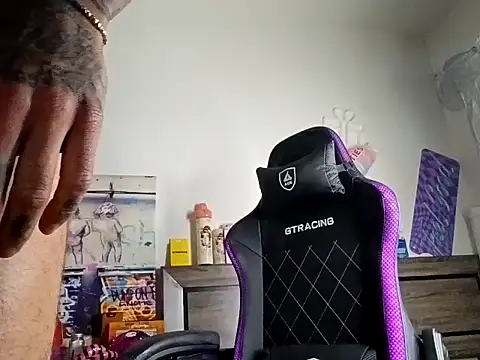 alphacloudGod online show from November 9, 4:00 pm