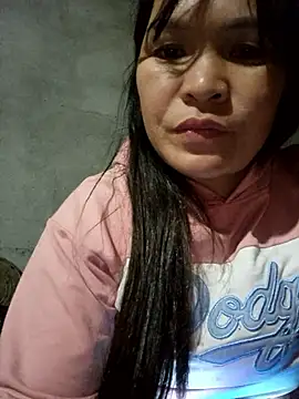 Snapshot of chipu06 chatting on January 11, 11:39 am chipu06 online show from January 11, 11:39 am