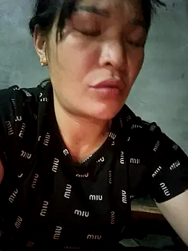 Snapshot of chipu06 chatting on December 3, 11:09 am chipu06 online show from December 3, 11:09 am