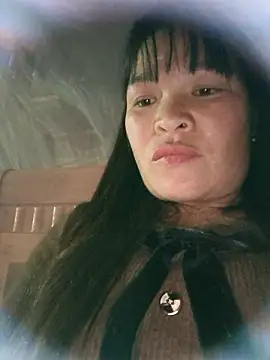 Snapshot of chipu06 chatting on January 17, 2:31 pm chipu06 online show from January 17, 2:31 pm