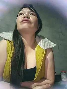 Snapshot of chipu06 chatting on February 24, 11:49 pm chipu06 online show from February 24, 11:49 pm