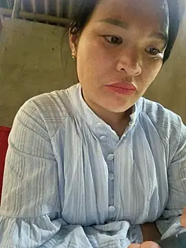 Snapshot of chipu06 chatting on February 28, 5:29 am chipu06 online show from February 28, 5:29 am