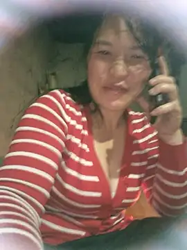 chipu06 online show from March 17, 11:35 am