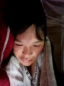 Snapshot of chipu06 chatting on November 5, 2:53 pm chipu06 online show from November 5, 2:53 pm