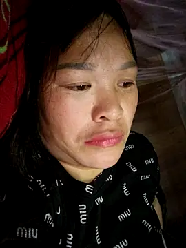 Snapshot of chipu06 chatting on December 14, 10:26 pm chipu06 online show from December 14, 10:26 pm