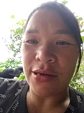 Snapshot of chipu06 chatting on October 29, 8:35 am chipu06 online show from October 29, 8:35 am