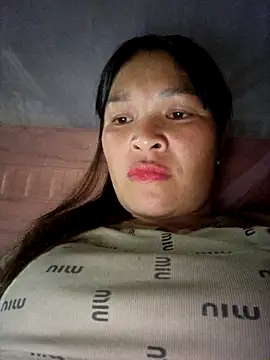 Snapshot of chipu06 chatting on December 22, 1:22 pm chipu06 online show from December 22, 1:22 pm