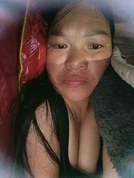 Snapshot of chipu06 chatting on February 8, 11:46 pm chipu06 online show from February 8, 11:46 pm