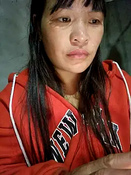 Snapshot of chipu06 chatting on November 1, 1:23 am chipu06 online show from November 1, 1:23 am